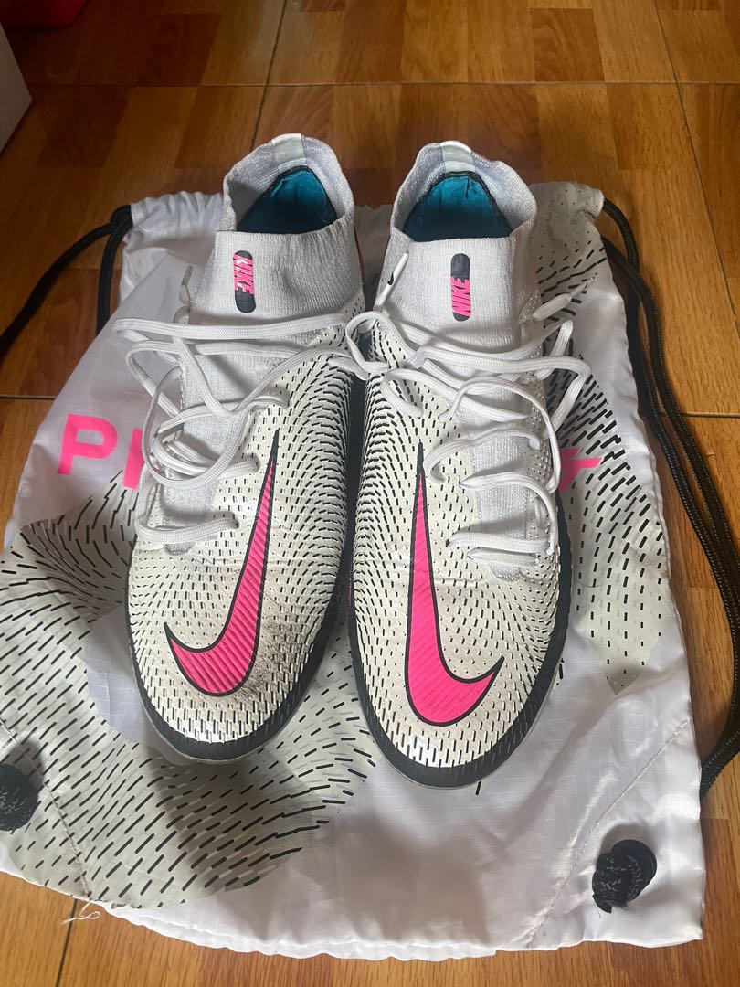 nike phantom ag boots