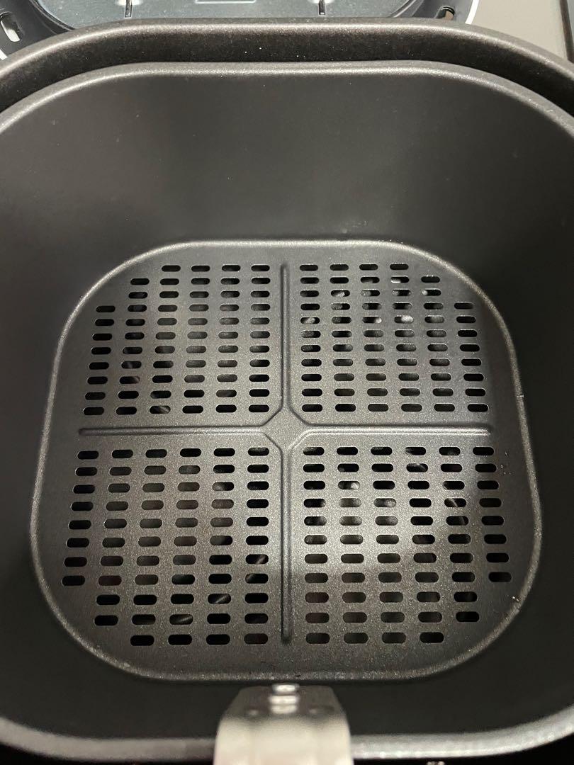 Philip air fryer ( white /rose gold handle ), TV & Home Appliances