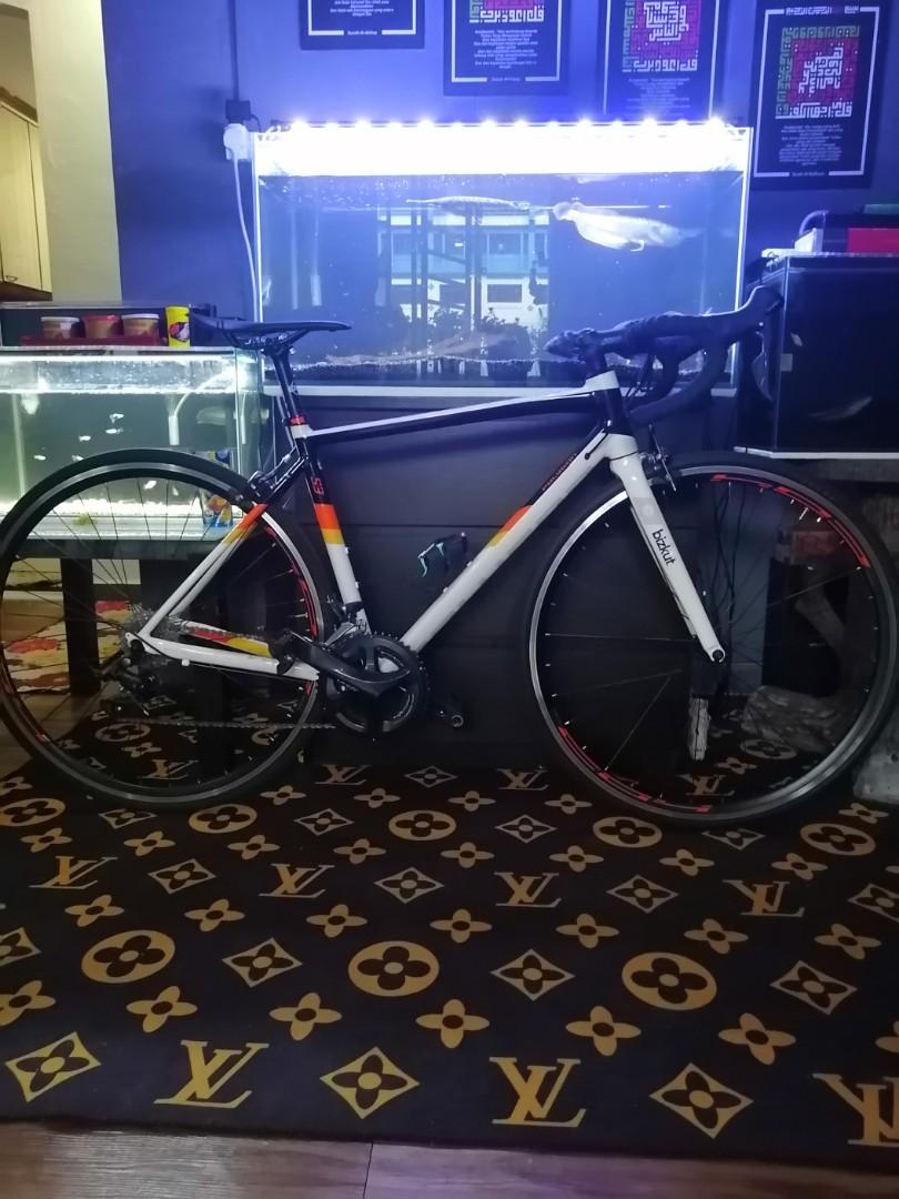 Urgent Urgent Polygon Strattos S3 2021 Sports Equipment Bicycles Parts Bicycles On Carousell