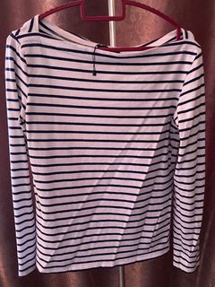 (Category: ) located in . Submitted by fhfpreloved (Listing ID 1110181182, Image 1). Description: .