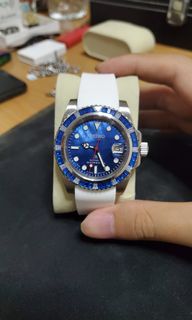 (Category: ) located in . Submitted by 1t1.watchmod (Listing ID 1110072628, Image 1). Description: .
