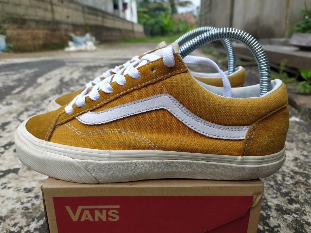 Vans style discount 36 sunflower