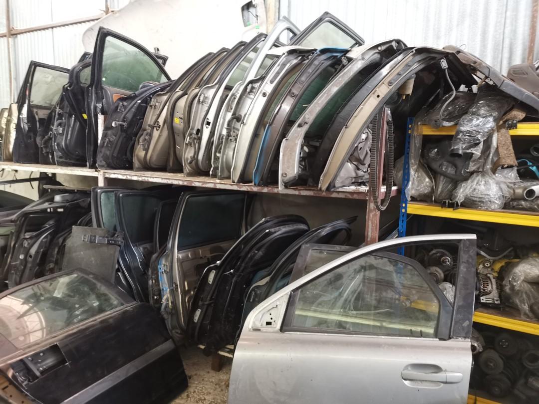 Volvo spare sale parts second hand