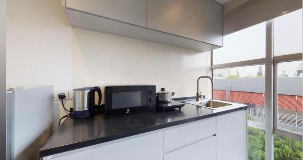 Studio Unit walking distance to Outram Park Mrt, Property, Rentals