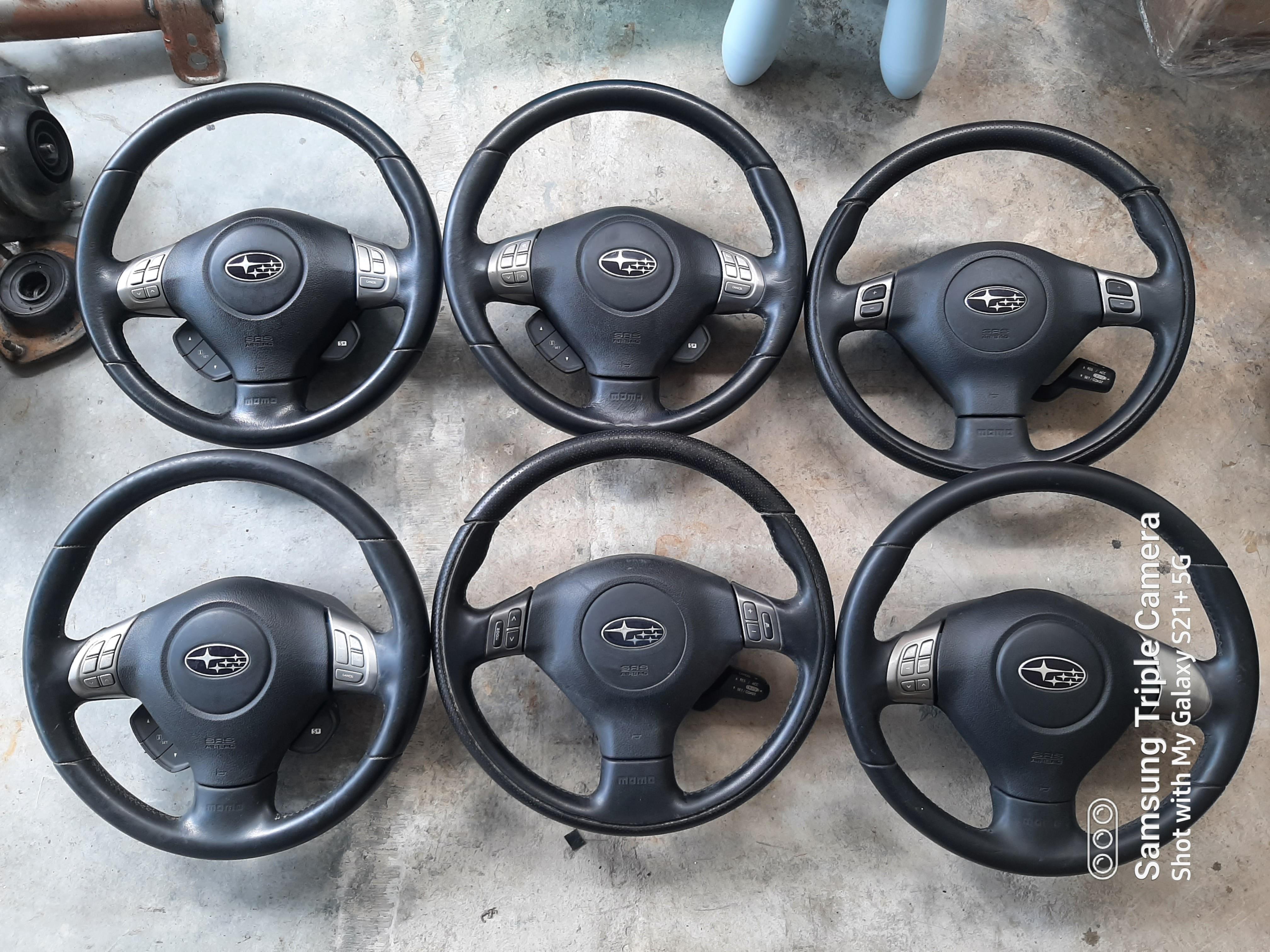 Subaru momo store steering wheel