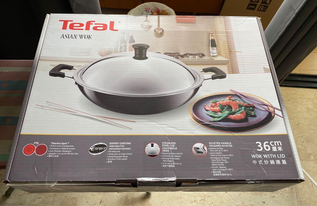 Tefal Non stick wok 36cm, Furniture & Home Living, Kitchenware