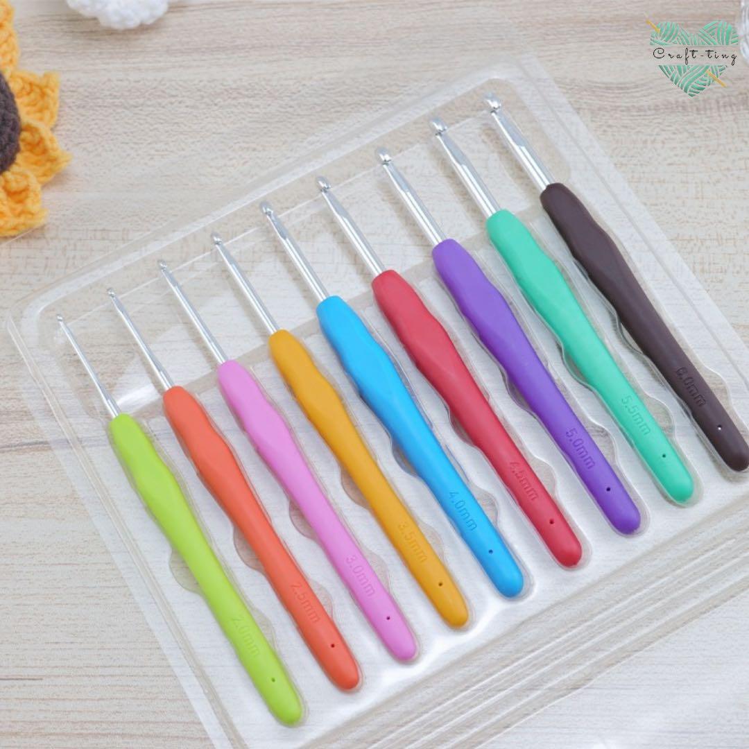 MANG 9Pcs Candy-colored Soft Rubber Handle Metal Crochet Hooks Set