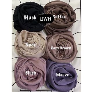 (Category: ) located in . Submitted by ijuswannahijab (Listing ID 1109996185, Image 1). Description: .