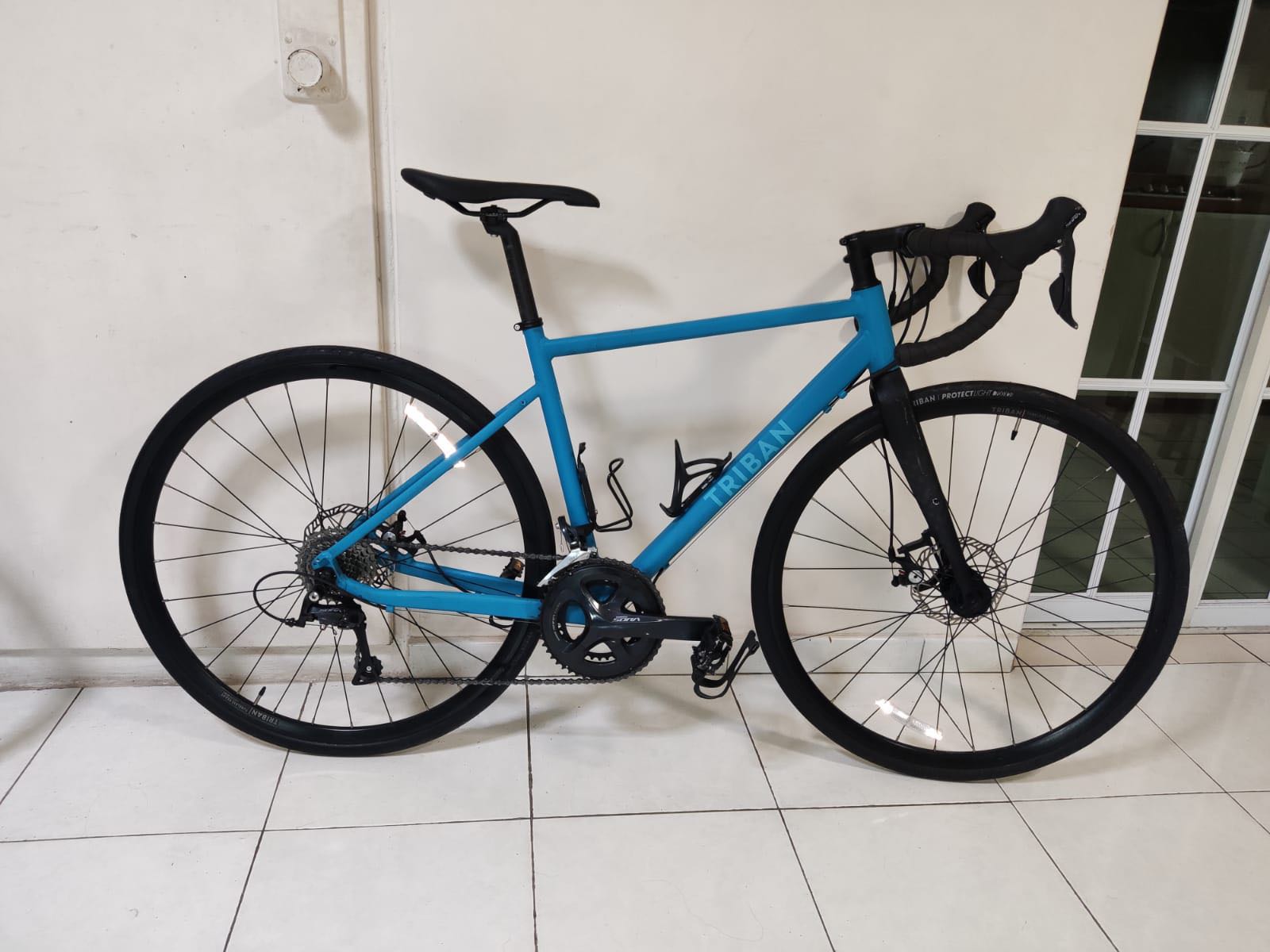 Triban rc 500 discount disc road bike review