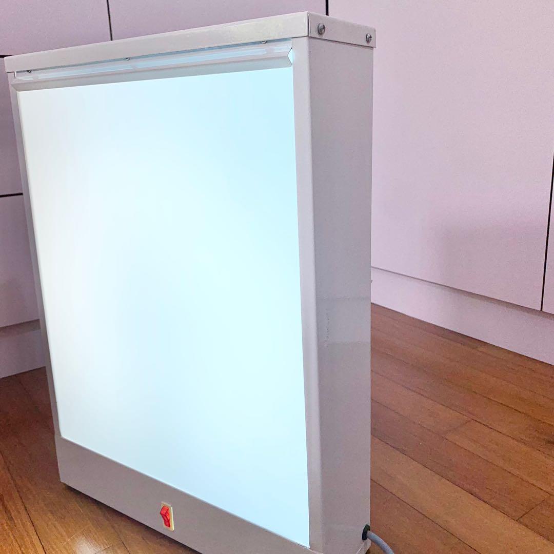 Xray light box for xrays (Xray box / viewer / illuminator), Health