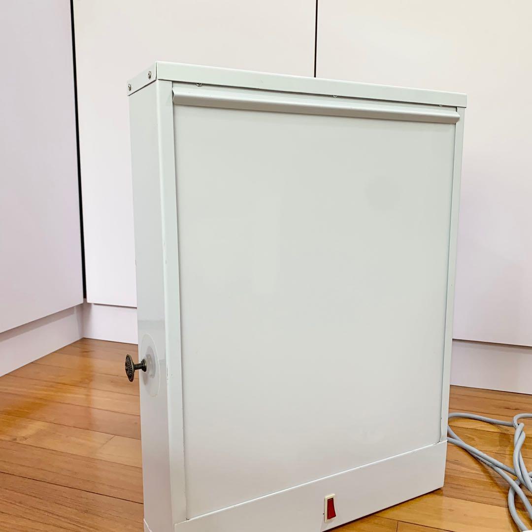 Xray light box for xrays (Xray box / viewer / illuminator), Health
