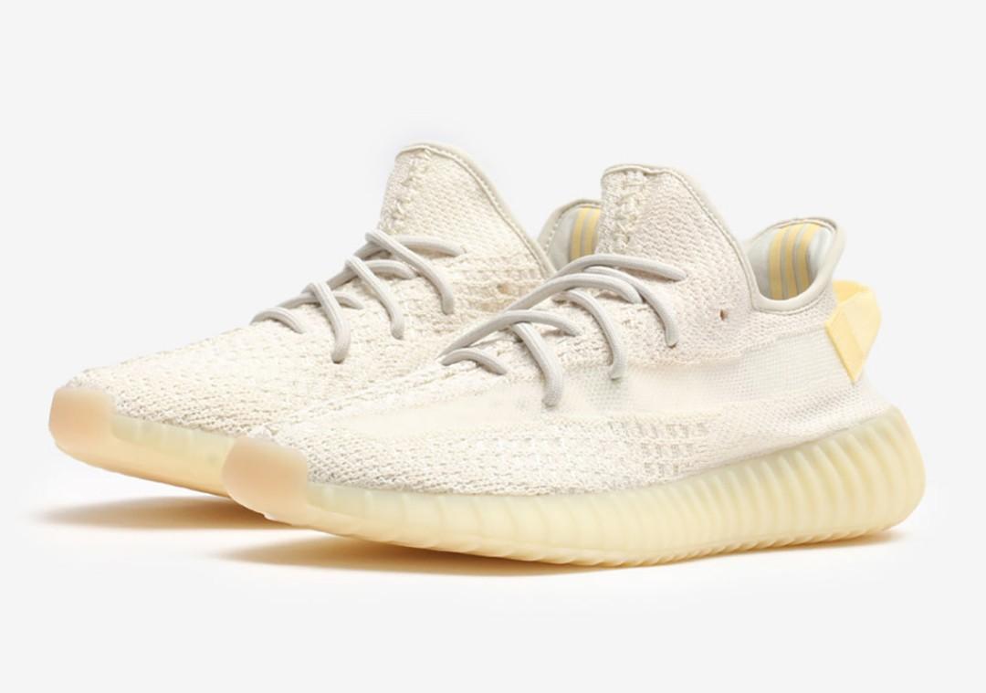 Yeezy Boost 350 v2 Light, Men's Fashion, Footwear, Sneakers on Carousell