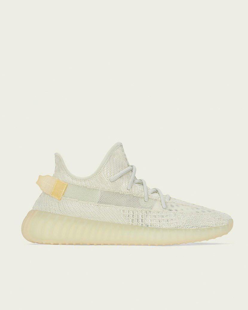 YEEZY BOOST 350 V2 'Light' - FREE DELIVERY , Men's Fashion, Footwear,  Sneakers on Carousell