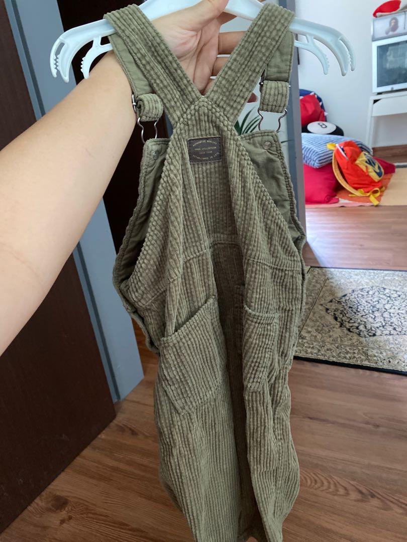 Zara deals corduroy overalls