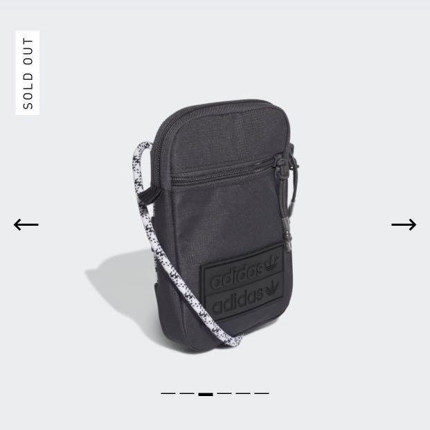 Adidas ryv festival bag top