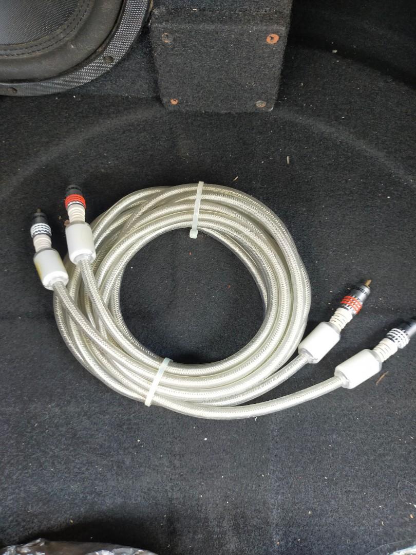 Alpine MRV T420 amplifier, Car Accessories, Accessories on Carousell