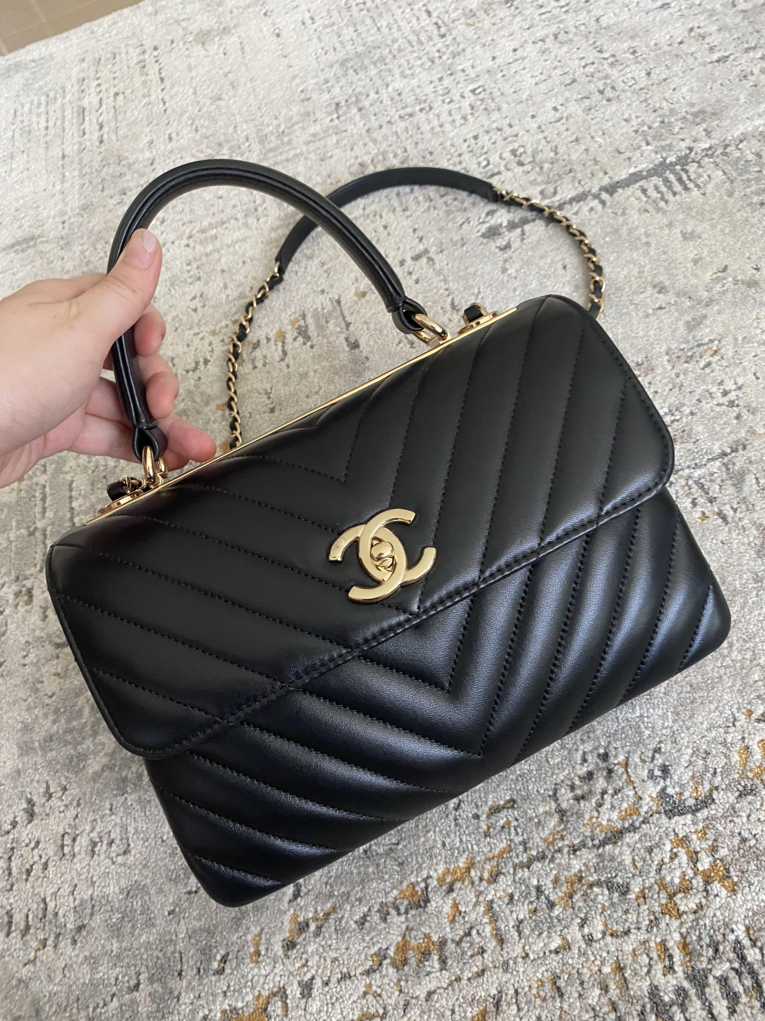CHANEL - CC Quilted Leather Flap - Ecru/ Gold-tone - Shoulder Bag/ Crossbody