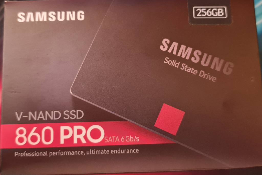 BNIB Samsung SSD 860 Pro 256GB Computers Tech Parts