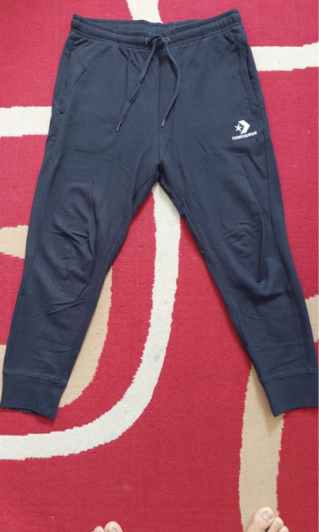Celana Jogger Converse size M Olah Raga Baju Olahraga di Carousell