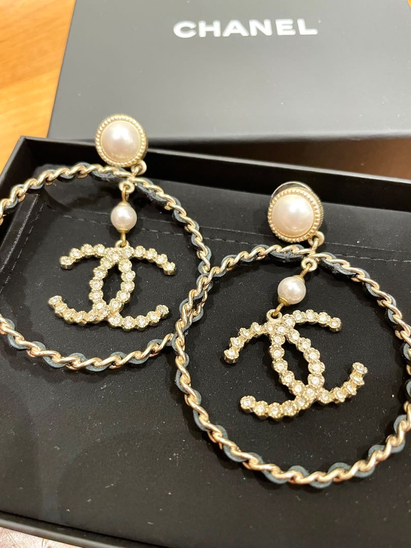 Chanel hoop earrings 2018 sale