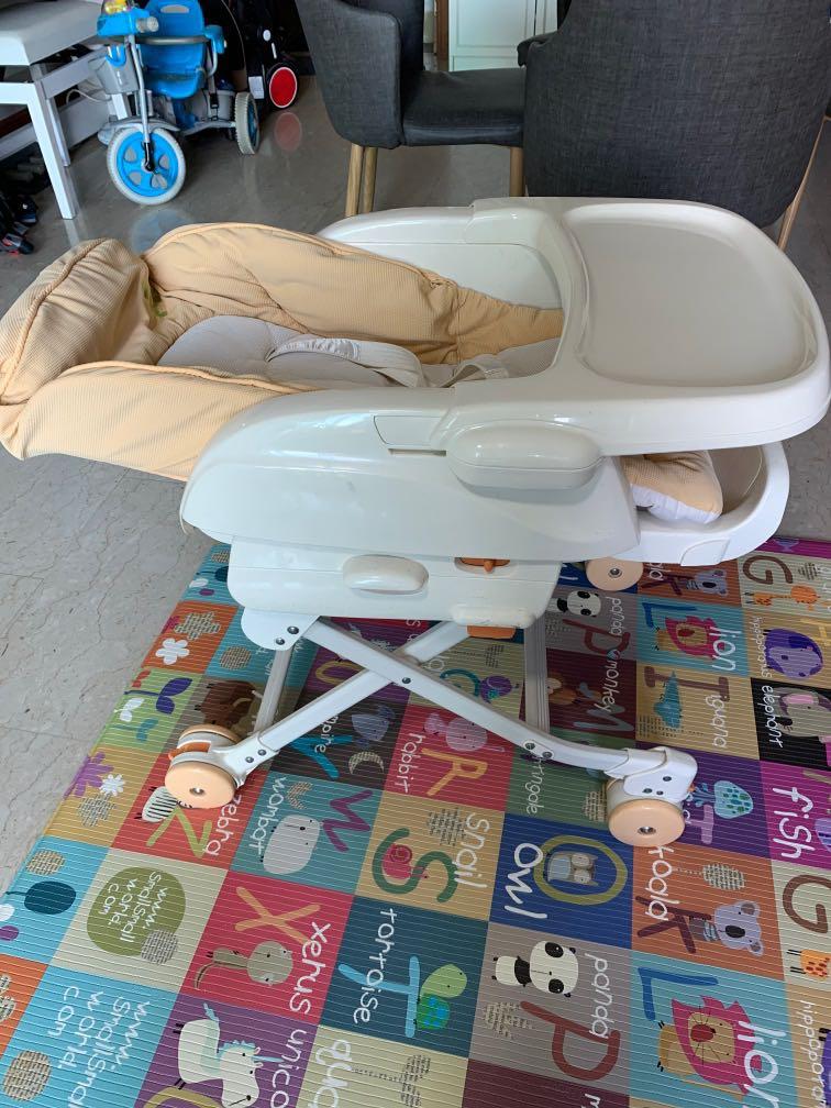 Combi Baby Rocker Combi baby rocking chairs, Babies & Kids, Maternity Care on Carousell