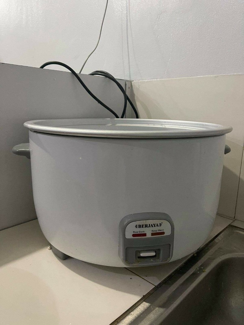 Commercial Rice cooker (Berjaya), TV & Home Appliances, Kitchen