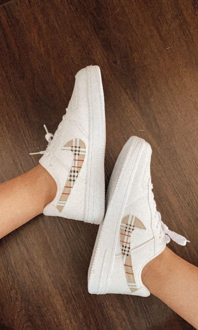 Customised Burberry AF1