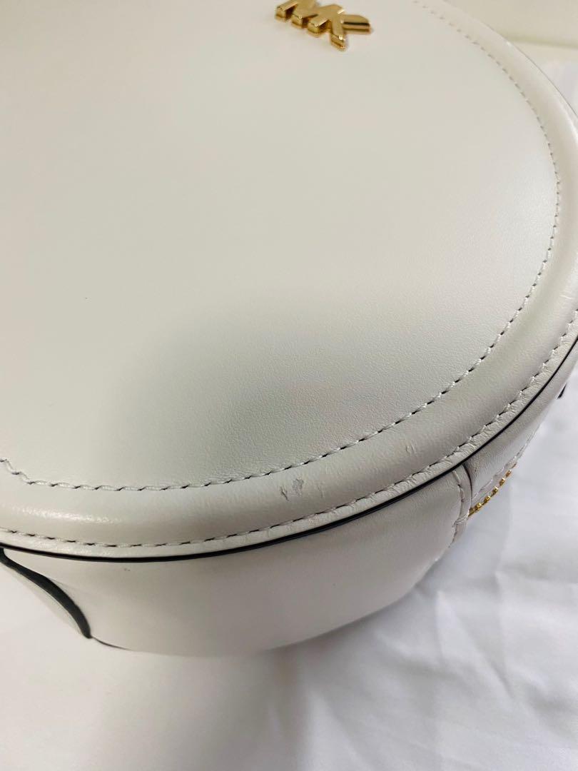 White canteen purse top