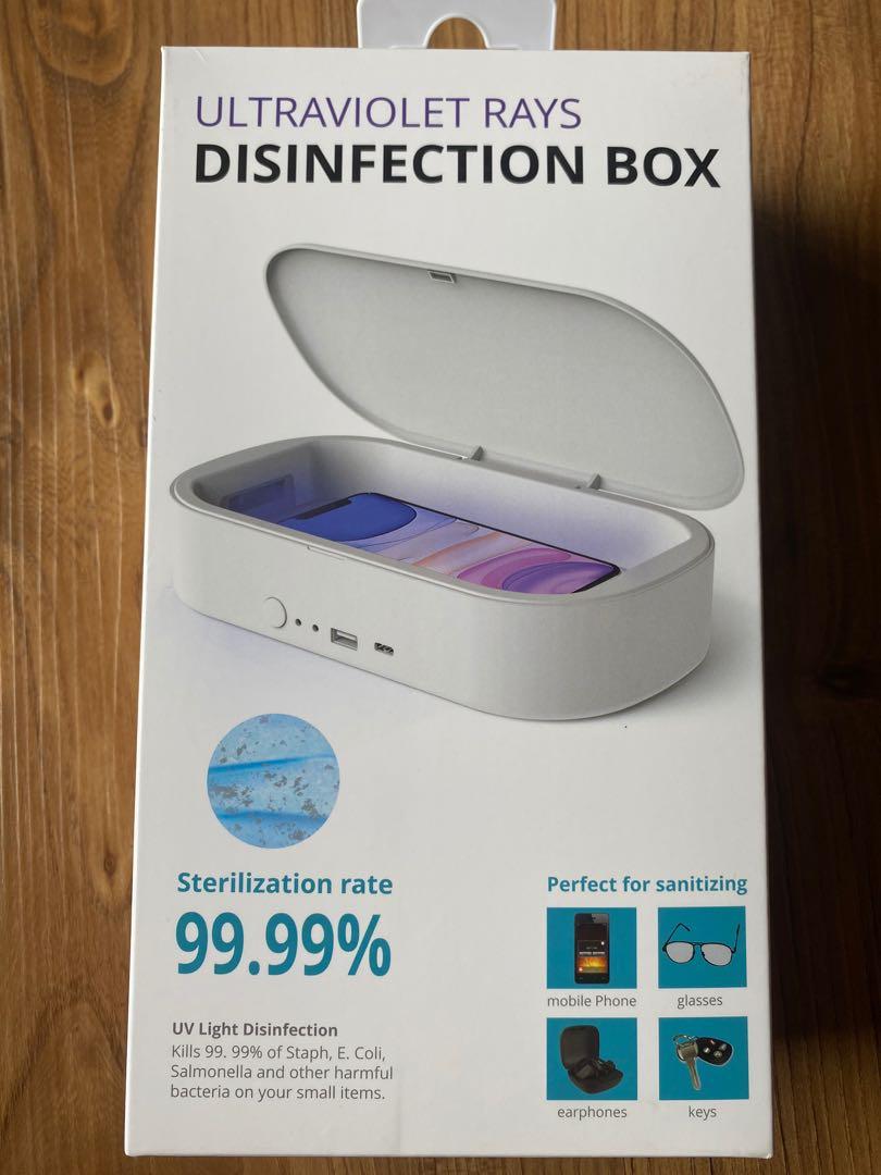Uv light disinfection outlet box