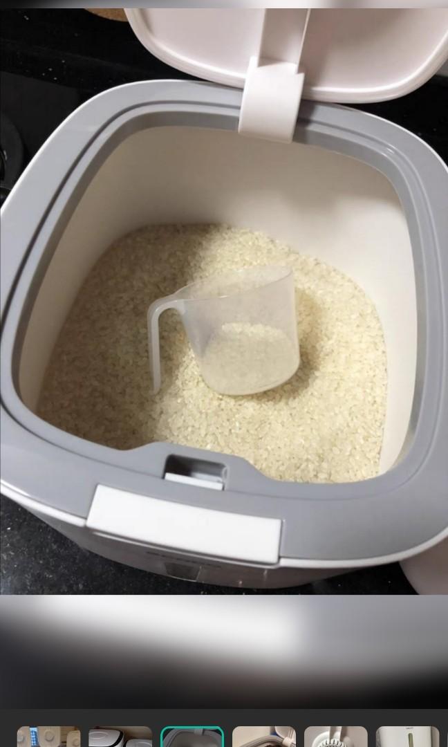 Ecoco Rice Storage Container 10kg, TV & Home Appliances, Kitchen ...