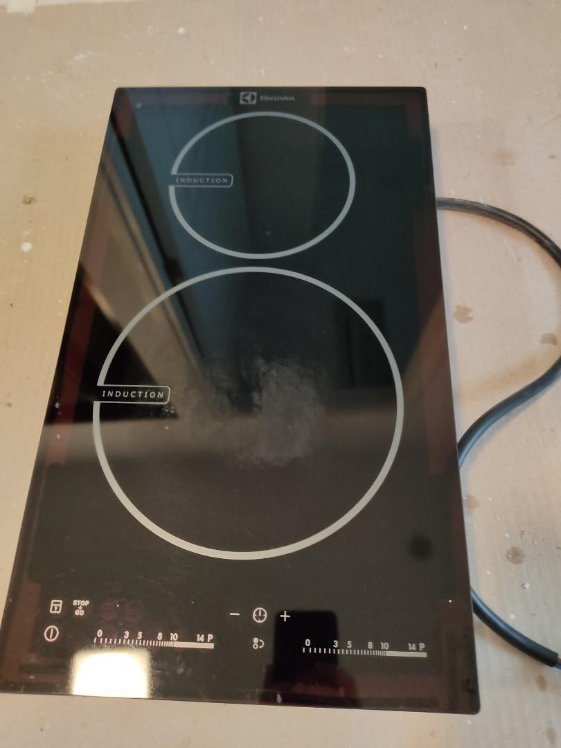 Electrolux Induction Hob (Must go), TV & Home Appliances, Kitchen