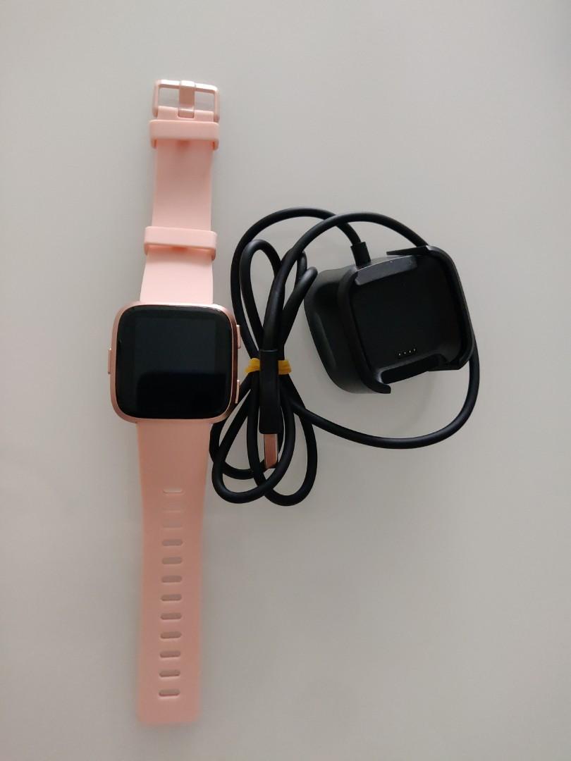 Fitbit versa deals 2 clearance