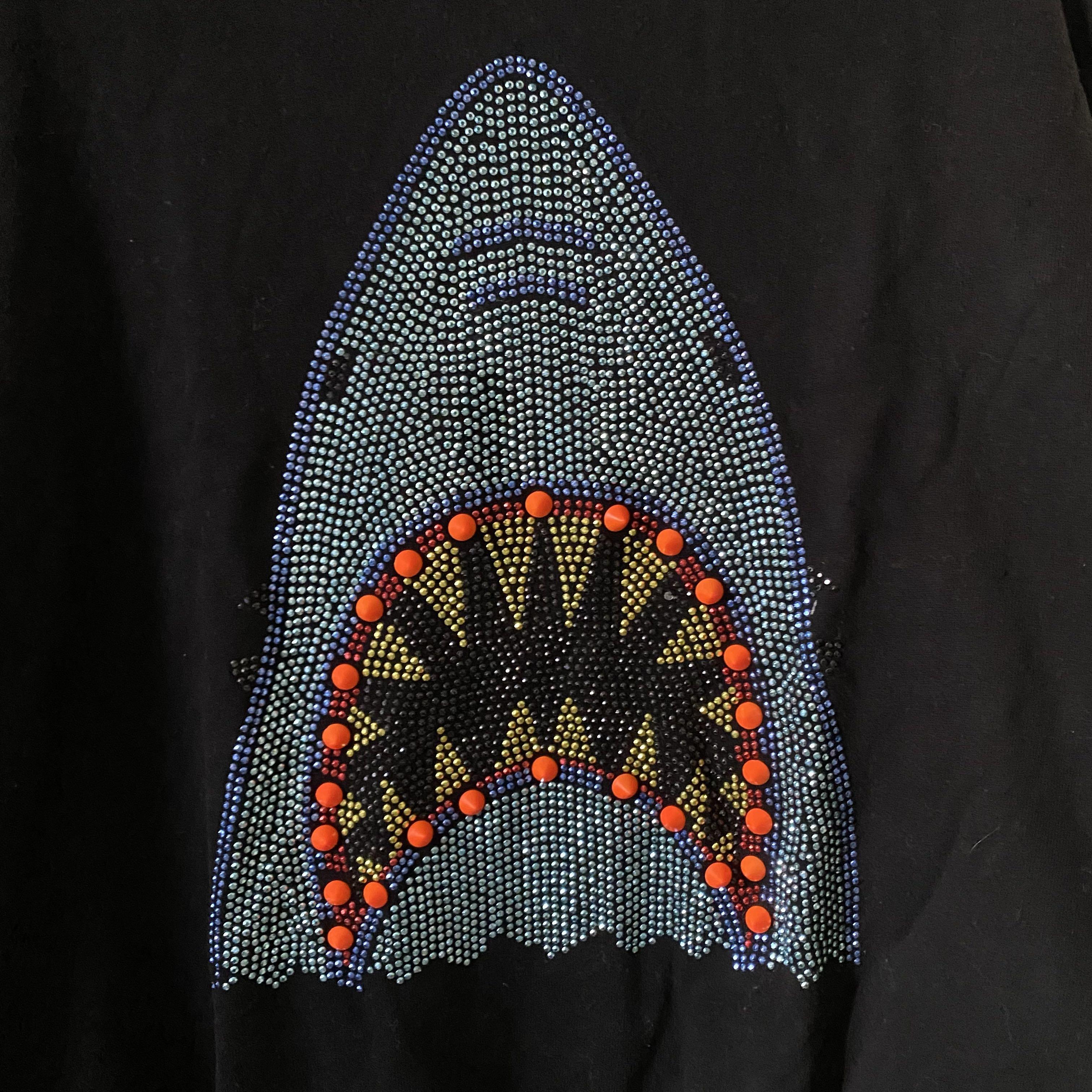 Forever 21 shark sweatshirt clearance