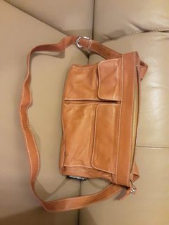 （分類：）位於 。 由 sylunar 提交（商品編號 1110369830，圖片 1）。簡介： 。