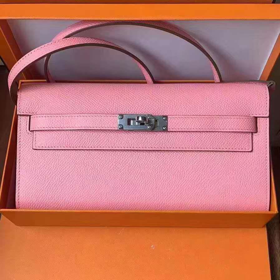 Kelly To Go Wallet rose confetti with silver hardware - HERMÈS