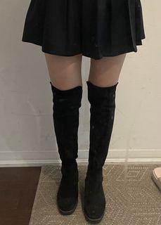 Knee boots 7.5 L’intervalle