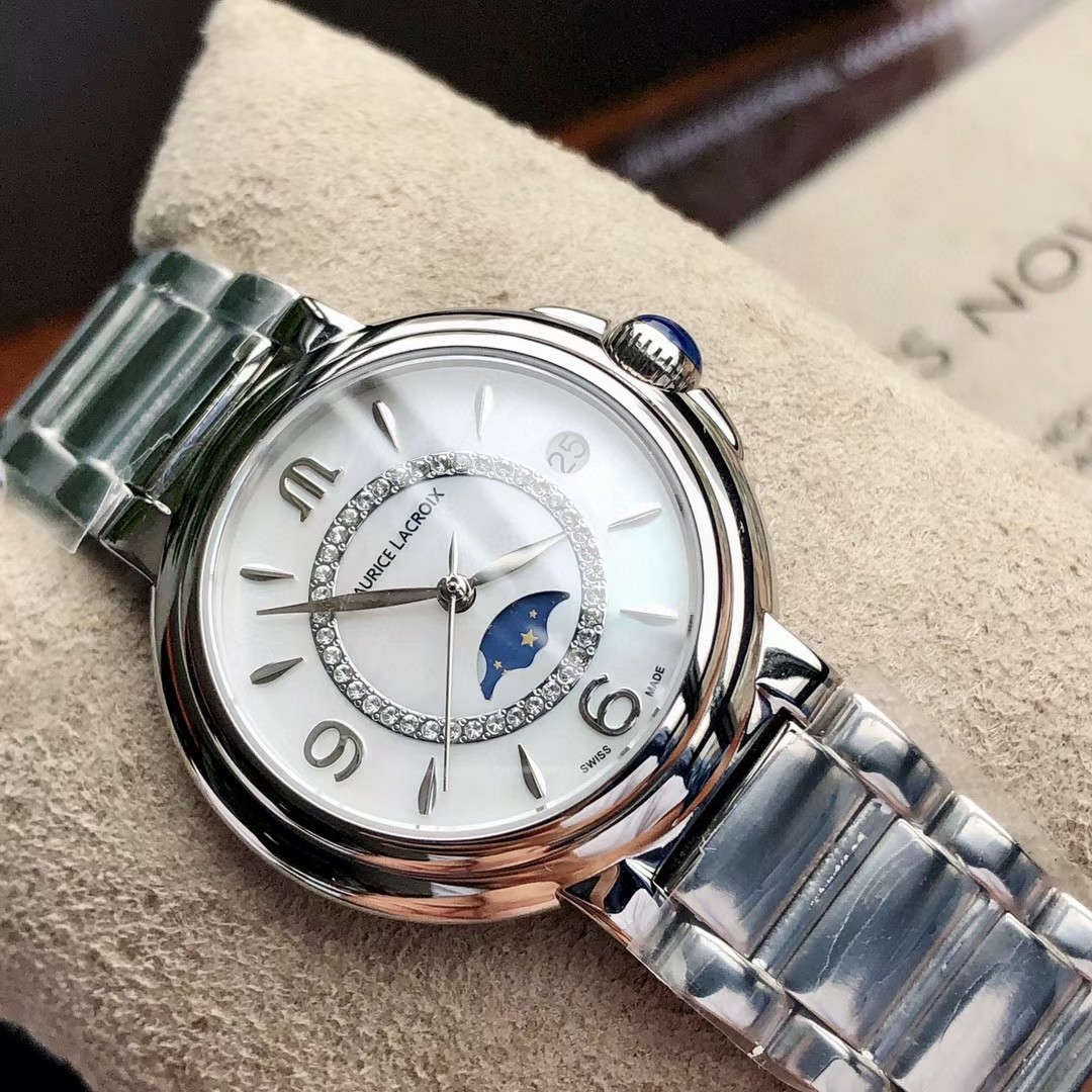 Maurice Lacroix Fiaba Moonphase 32mm Luxury Watches on Carousell