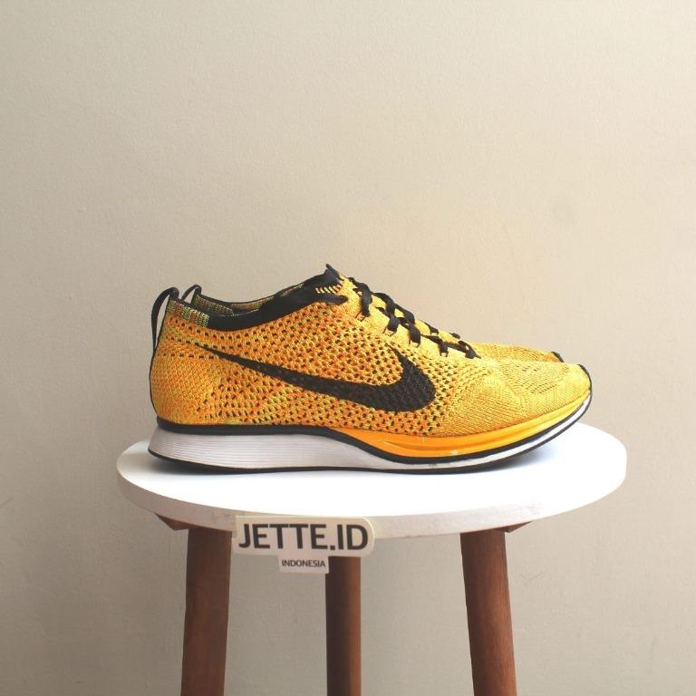 Nike Flyknit Racer Cheetos, Fesyen Pria, Sepatu , Sneakers di Carousell