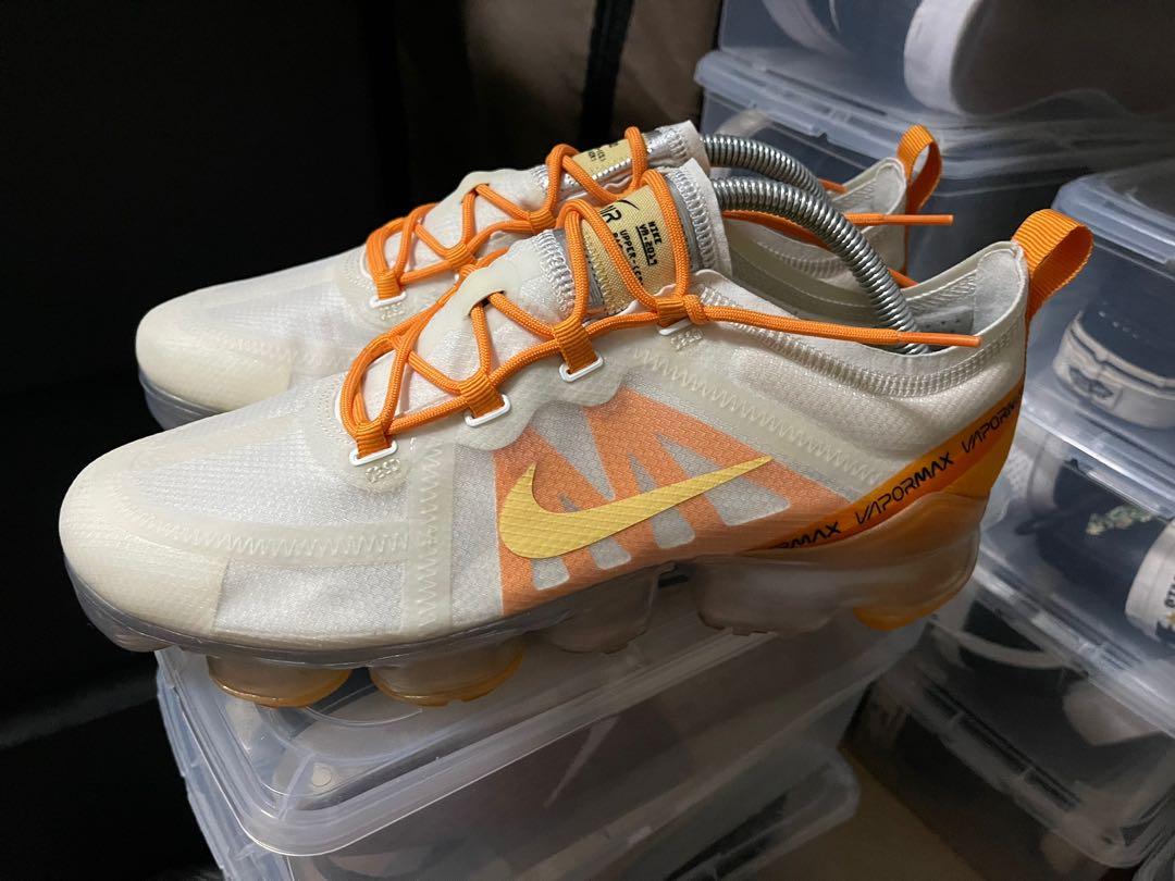 Nike vapormax white orange clearance