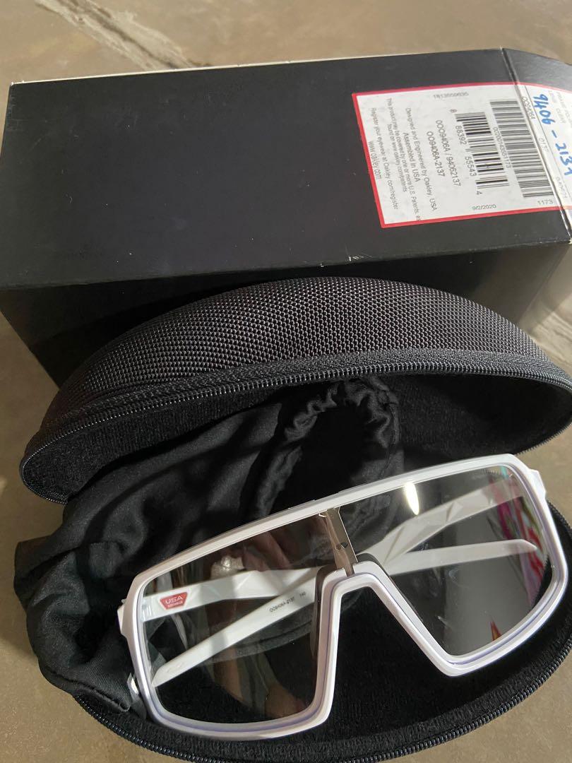 Oakley clear hot sale lens cycling glasses