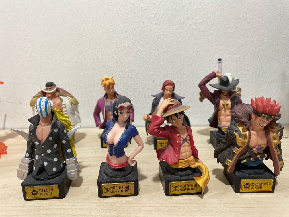 One Piece Gachapon Statue Set Of 8 Toys Games Action Figures Collectibles On Carousell