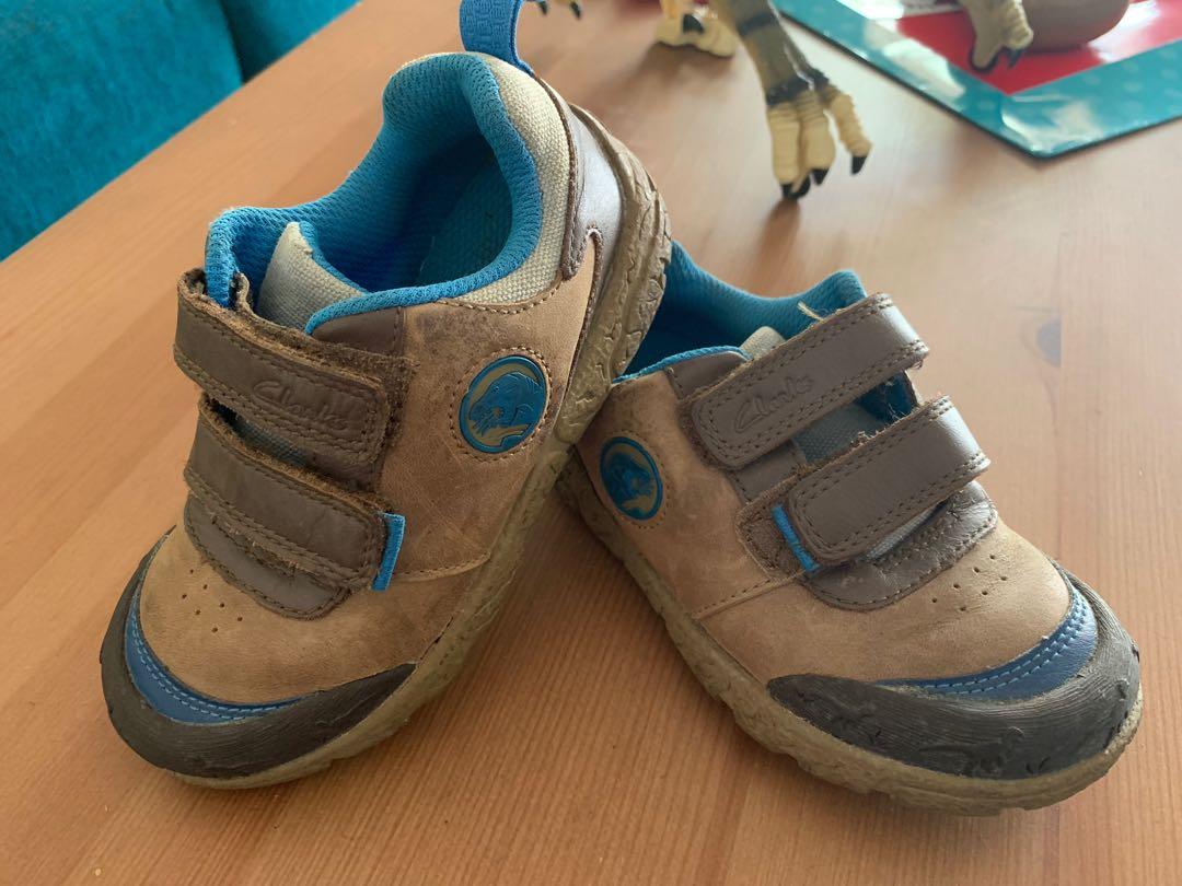 Clarks boys size 8 new arrivals