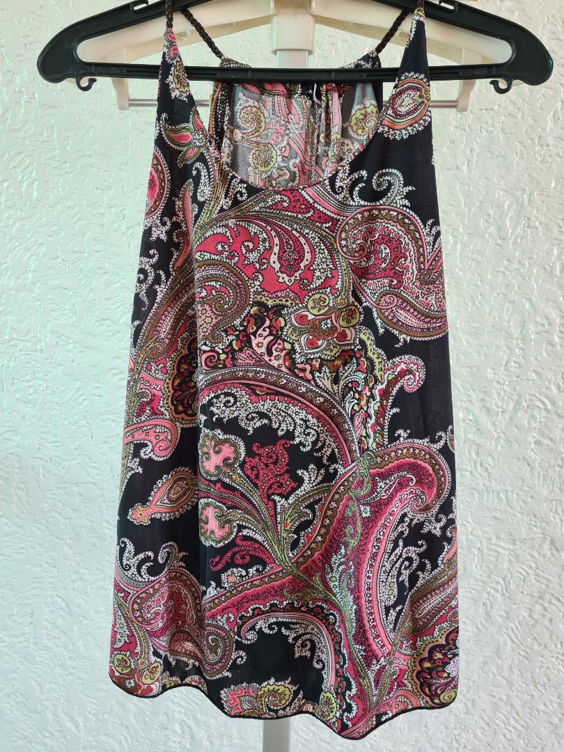 Paisley Halter top, Women's Fashion, Tops, Sleeveless on Carousell