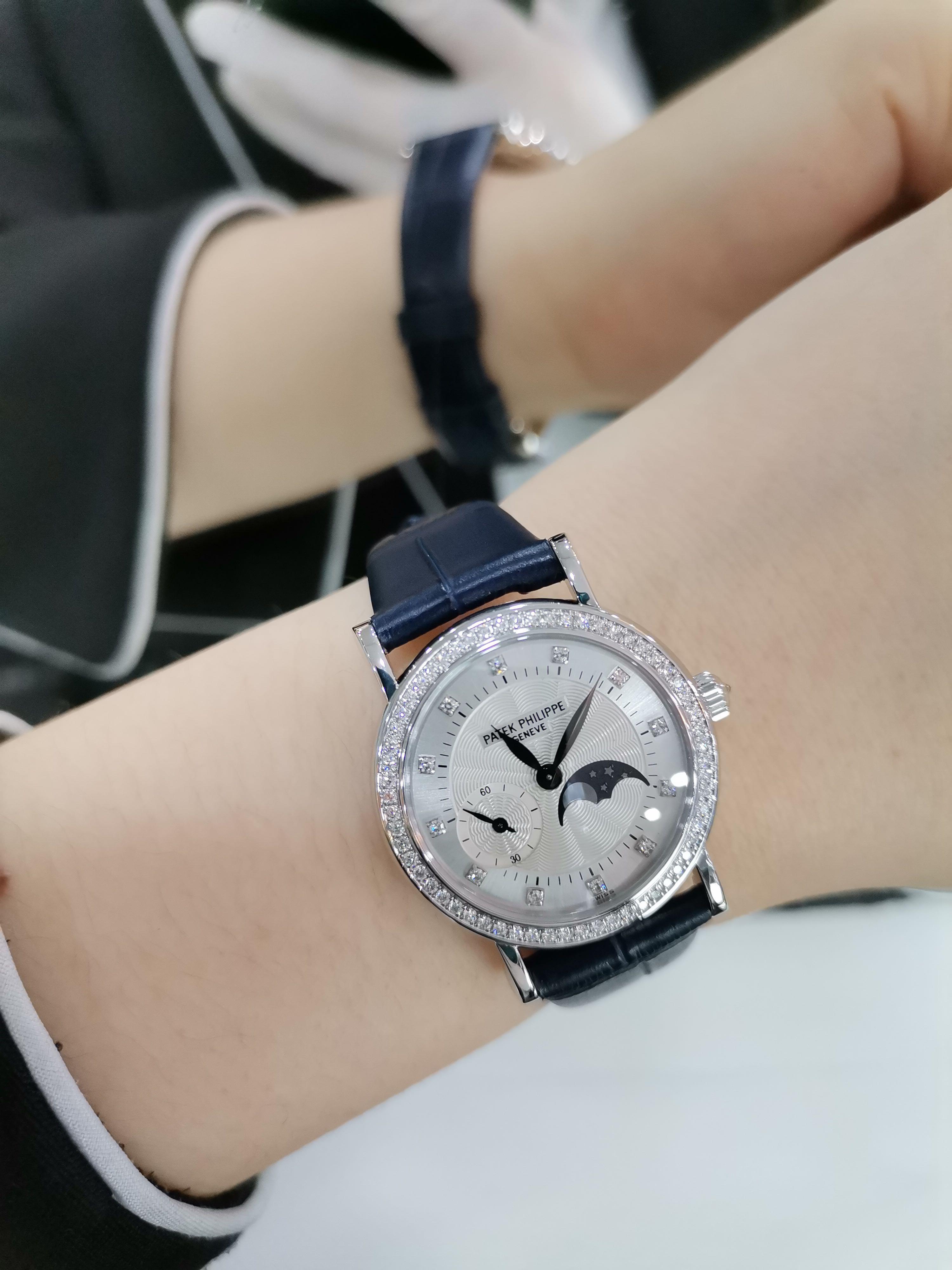 calatrava moonphase