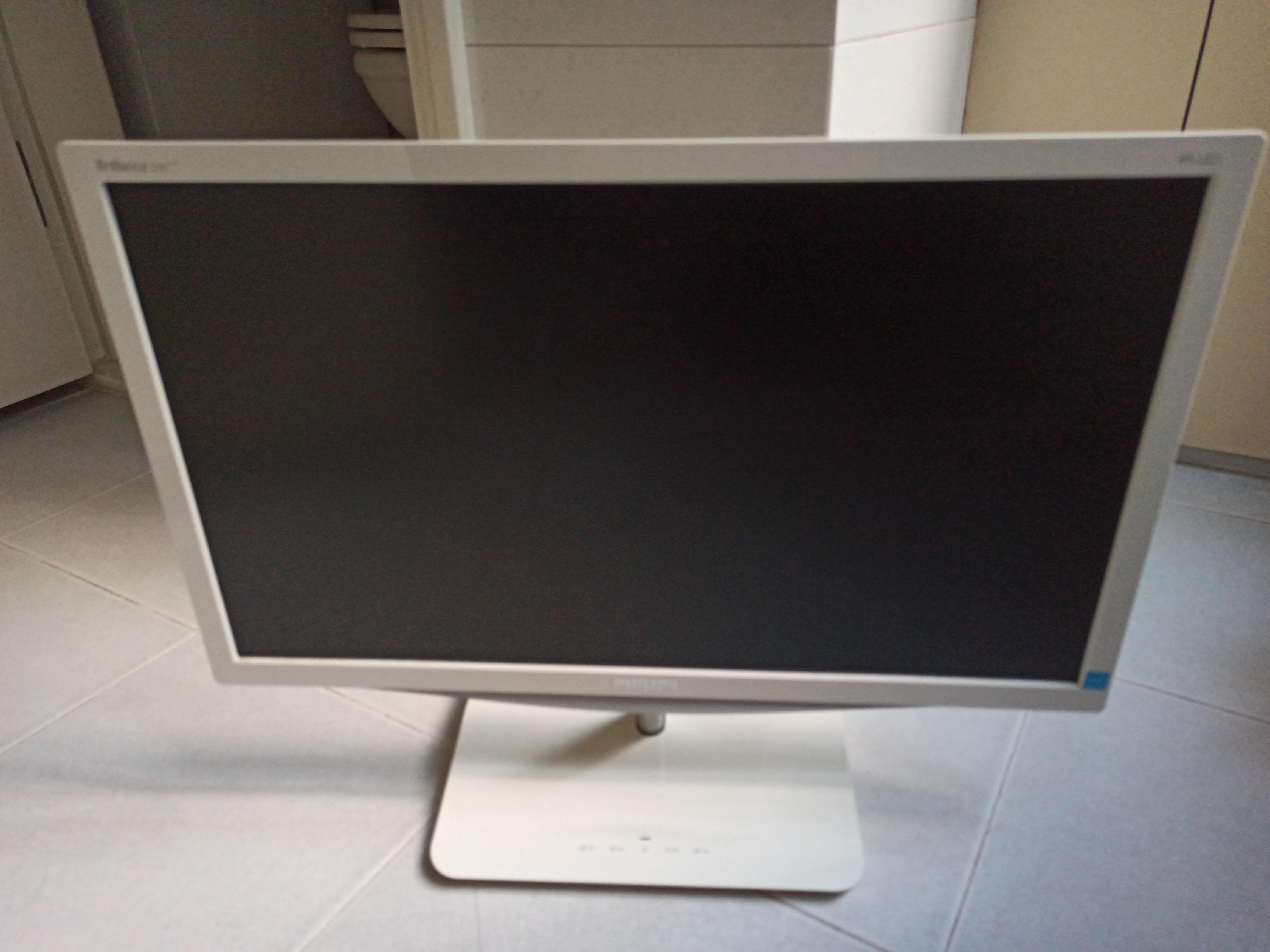 Philips IPS monitor 22\