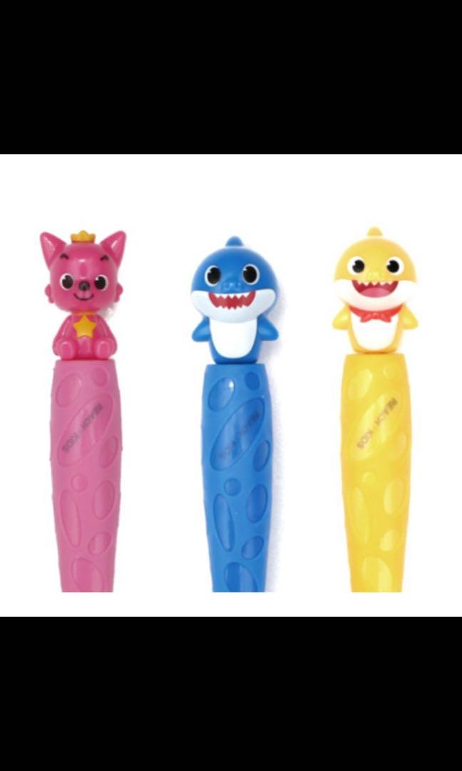 Pinkfong, Baby Shark, Daddy Shark kids toothbrush, Babies & Kids
