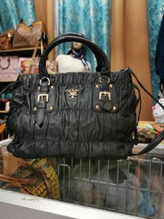 (Category: ) located in . Submitted by memj_closet (Listing ID 1110189831, Image 1). Description: .