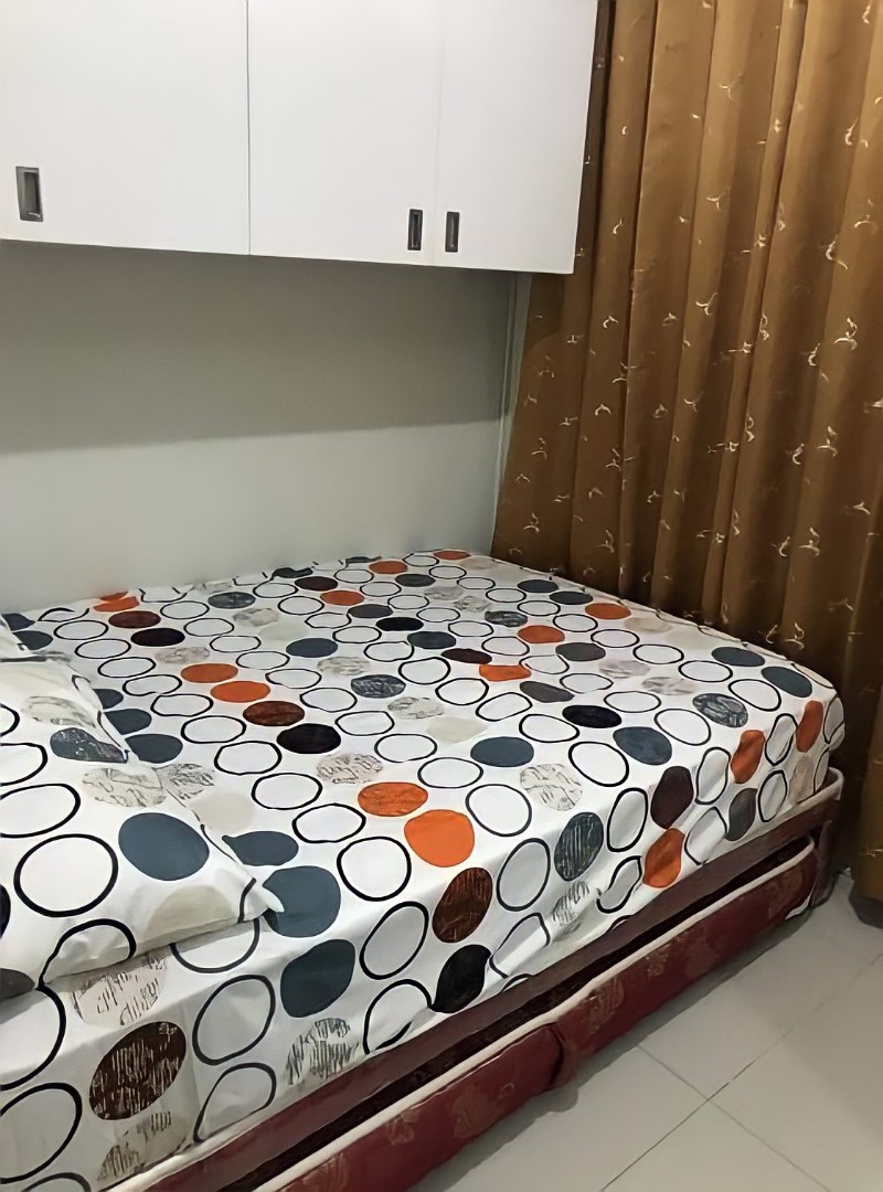 Mandaue Foam Bed Queen size With Pull Out Bed in semi Double size, Furniture & Home Living