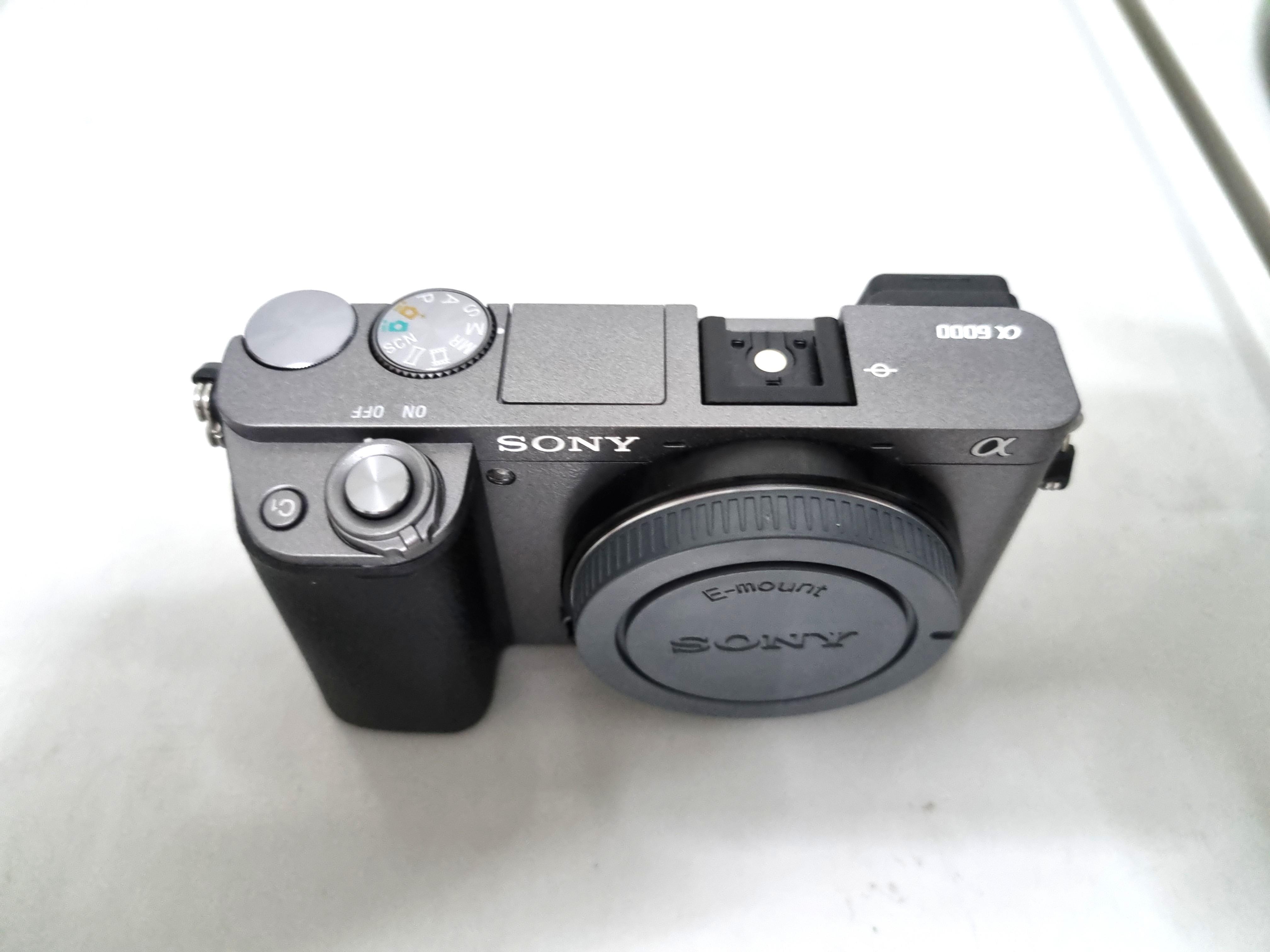 Sony A6000 mirrorless camera APS C e mount body only, Photography