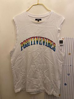 （分類：）位於 。 由 fangerousfan 提交（商品編號 1110187093，圖片 1）。簡介： 。